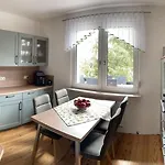 Haus Sonnenblick 度假居 Oberschonau
